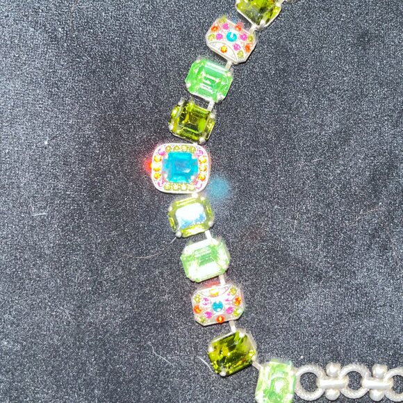 Mariana Swarovski Necklace SIlver with Red, Green and Turquoise - Picture 2 of 3